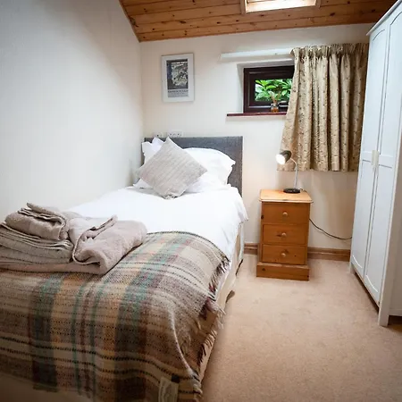 Flax Mill Redmire - Single Storey Architect Designed Property * לייבורן