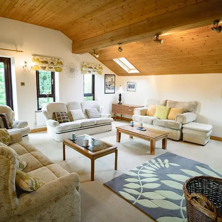 Flax Mill Redmire - Single Storey Architect Designed Property בית נופש לייבורן