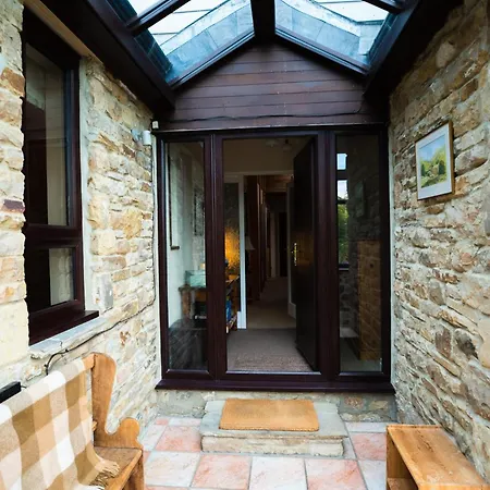 Flax Mill Redmire - Single Storey Architect Designed Property * לייבורן